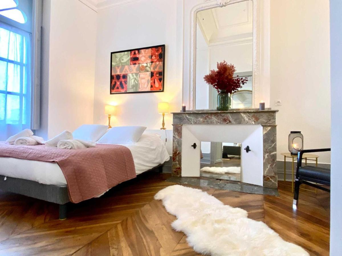 L'Empereur - Parking - Fibre - Netflix Apartment มงโตบ็อง ภายนอก รูปภาพ