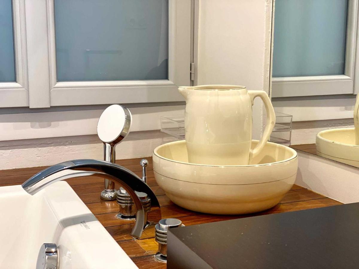 L'Empereur - Parking - Fibre - Netflix Apartment มงโตบ็อง ภายนอก รูปภาพ