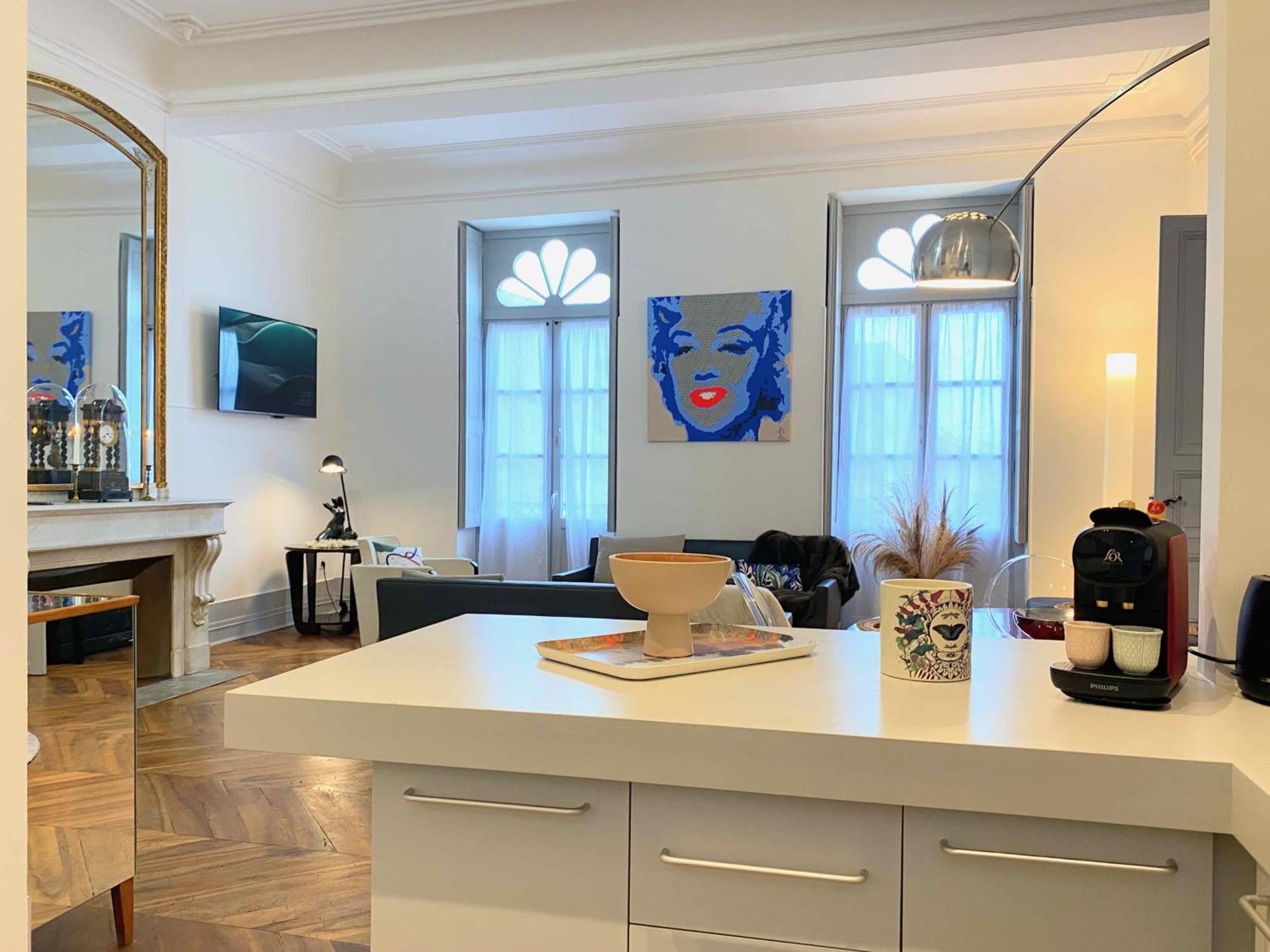L'Empereur - Parking - Fibre - Netflix Apartment มงโตบ็อง ภายนอก รูปภาพ