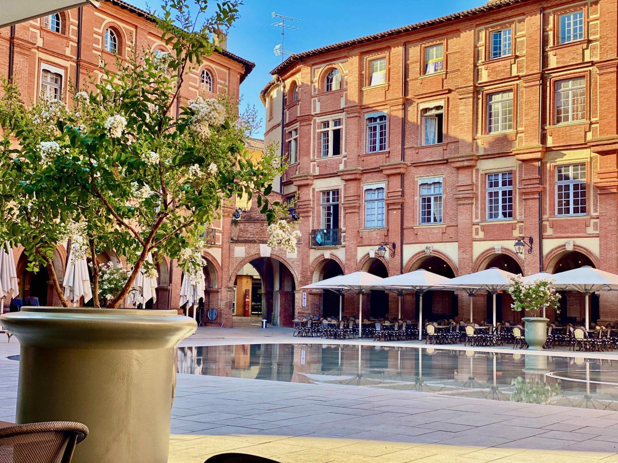 L'Empereur - Parking - Fibre - Netflix Apartment มงโตบ็อง ภายนอก รูปภาพ